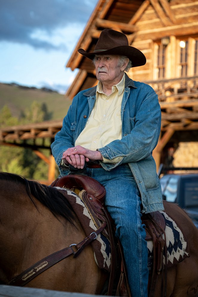 Yellowstone - Sins of the Father - Photos - Dabney Coleman
