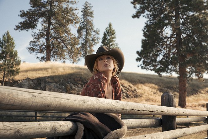 Yellowstone - Season 2 - Dotknout se nepřítele - Z filmu - Kelly Reilly