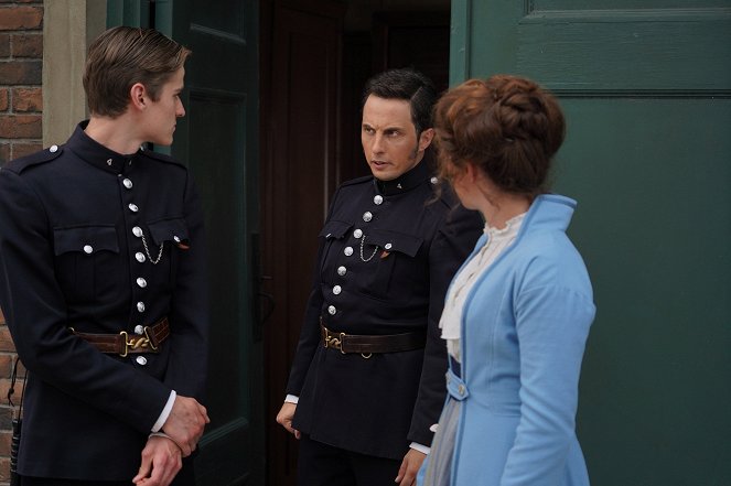 Murdoch Mysteries - Annabella Cinderella - Photos - Jonny Harris