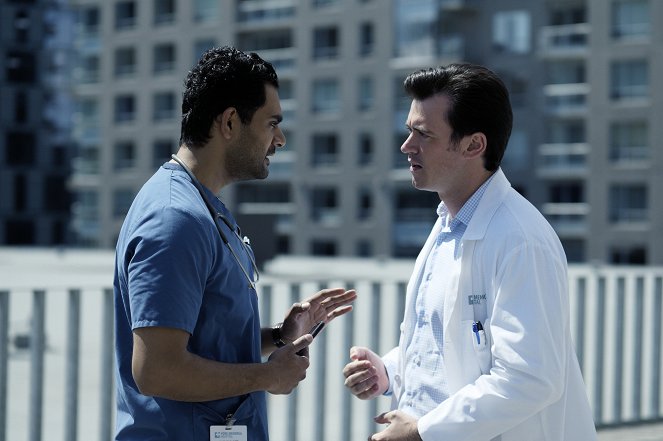 Transplant - Season 1 - Saleh - Z filmu - Hamza Haq, Jim Watson