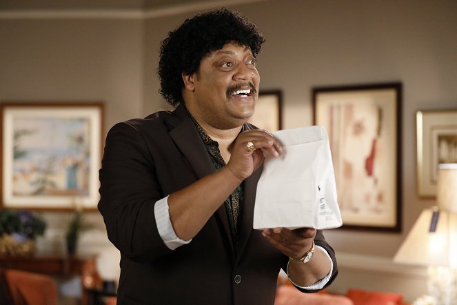 The Goldbergs - The Return of the Formica King - Van film - Cedric Yarbrough