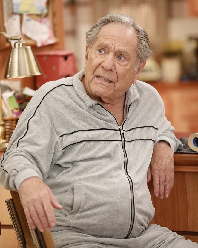 The Goldbergs - The Return of the Formica King - Do filme - George Segal