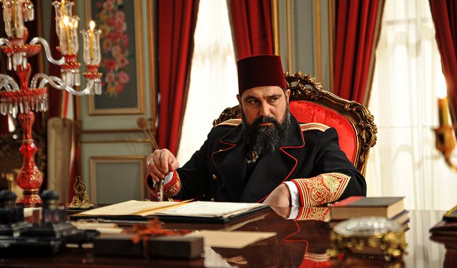 The Last Emperor: Abdul Hamid II - Episode 14 - Photos - Bülent İnal