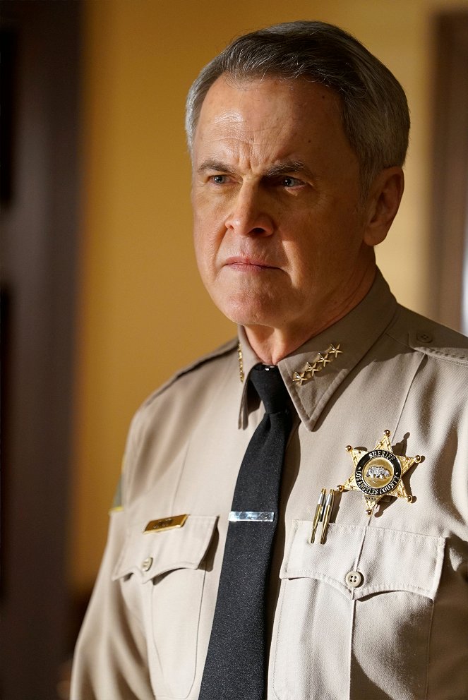 Deputy - 10-8 Agency - Film - Mark Moses