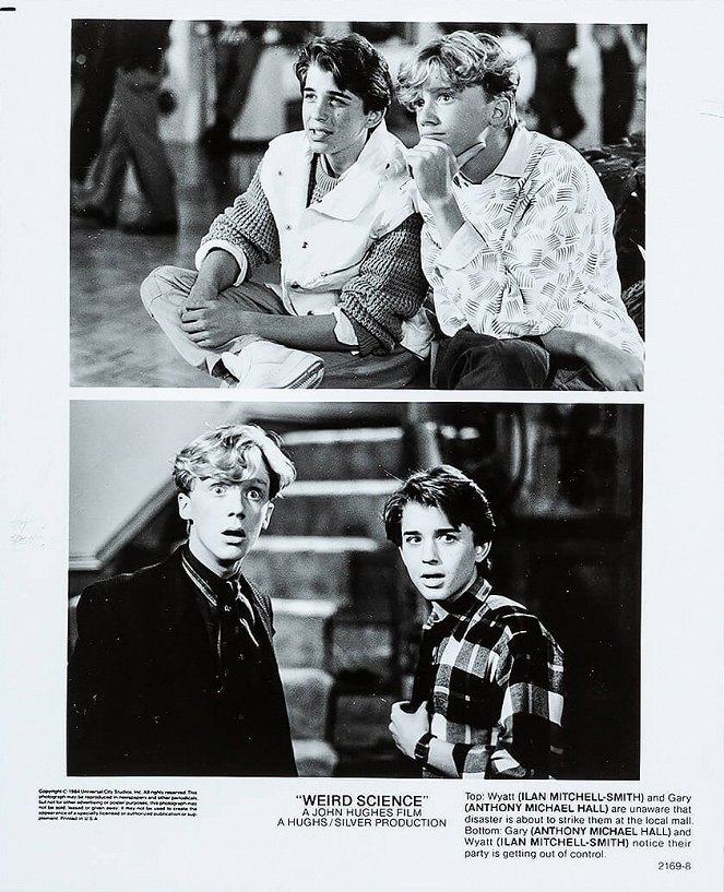 Különös kísérlet - Vitrinfotók - Ilan Mitchell-Smith, Anthony Michael Hall