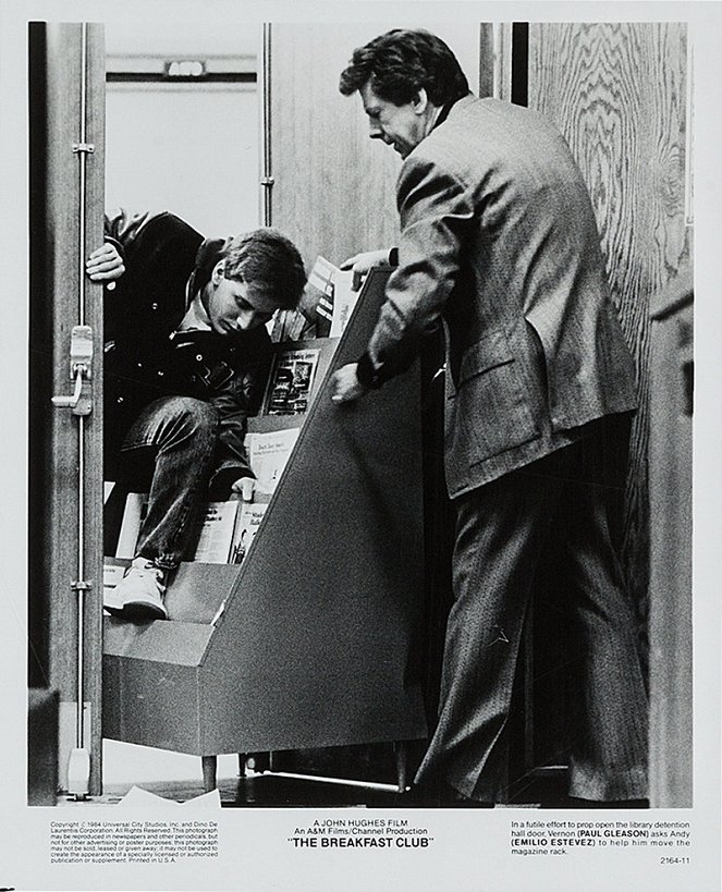 The Breakfast Club - Lobby Cards - Emilio Estevez, Paul Gleason