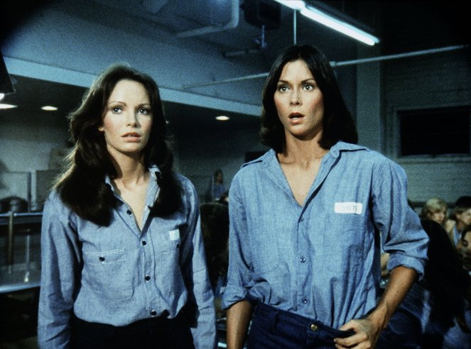 Charlie's Angels - Season 1 - Angels in Chains - Photos - Jaclyn Smith, Kate Jackson