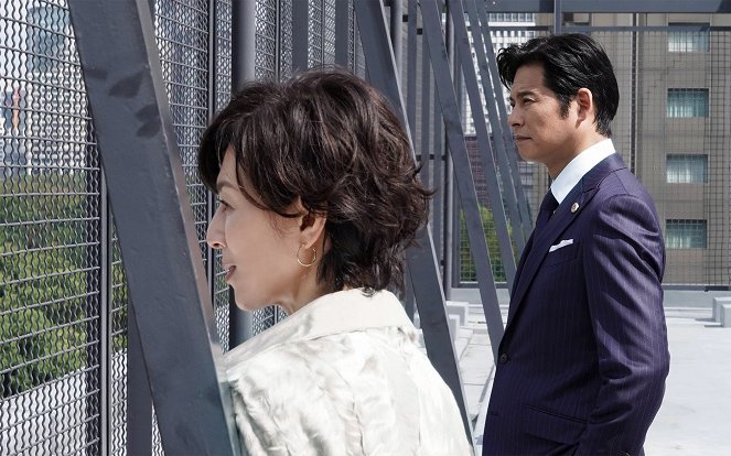 Suits - Episode 4 - Film - Honami Suzuki, Yūji Oda