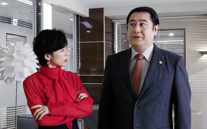 Suits - Episode 11 - Film - Honami Suzuki, Shinya Kote
