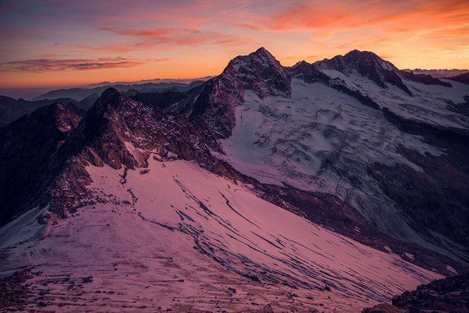 Bergwelten - Das Zillertal – Berge und Legenden - Van film