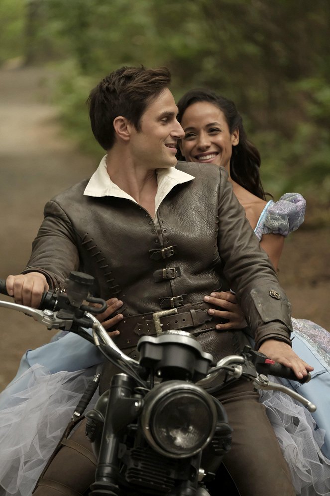 Once Upon a Time - Hyperion Heights - Van film - Andrew J. West, Dania Ramirez