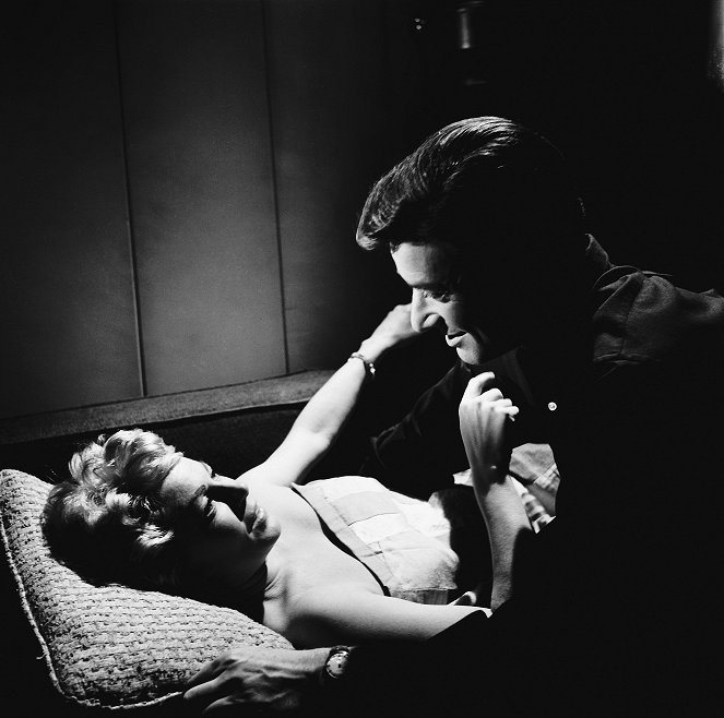 Brotes de pasión - De la película - Lana Turner, Efrem Zimbalist Jr.