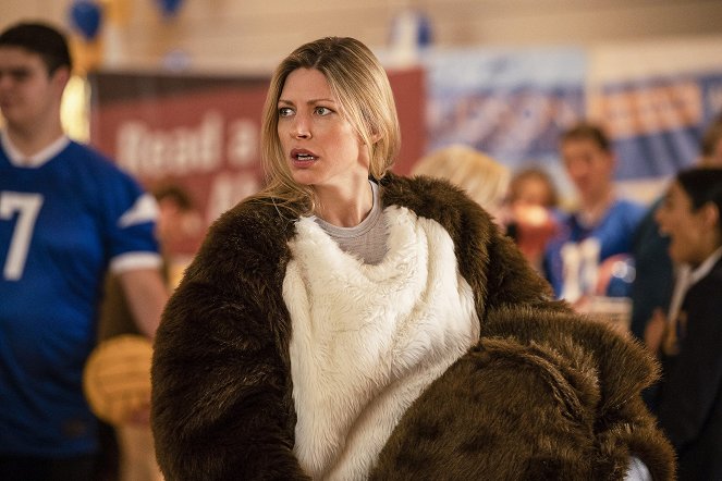 Legends of Tomorrow - Freaks and Greeks - Photos - Jes Macallan