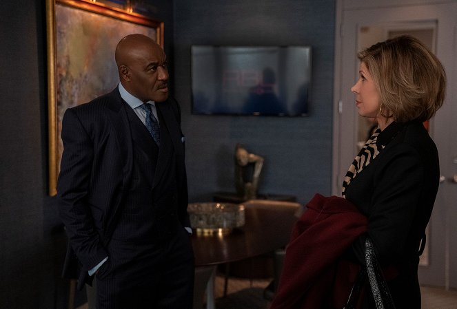 The Good Fight - Season 4 - The Gang Gets a Call from HR - Photos - Delroy Lindo, Christine Baranski