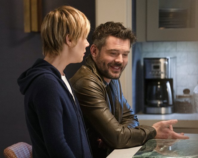 How to Get Away with Murder - What If Sam Wasn't the Bad Guy This Whole Time? - Photos - Liza Weil, Charlie Weber