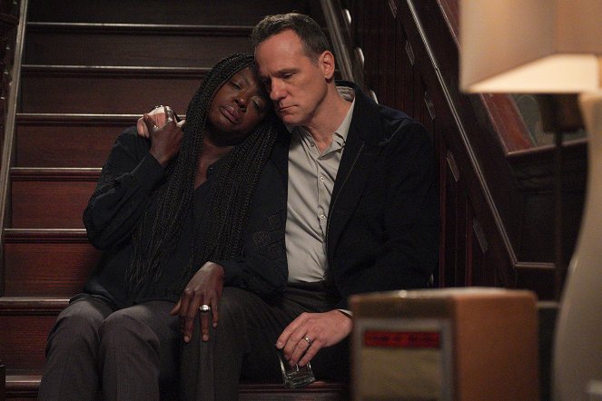 How to Get Away with Murder - Season 6 - What If Sam Wasn't the Bad Guy This Whole Time? - Photos - Viola Davis, Tom Verica