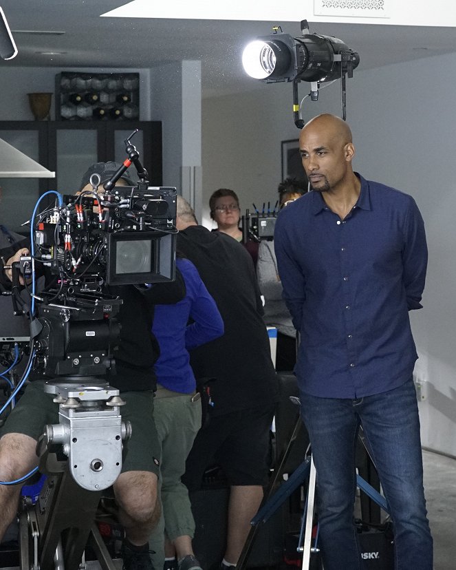 V ohni - Season 3 - Ničema - Z nakrúcania - Boris Kodjoe