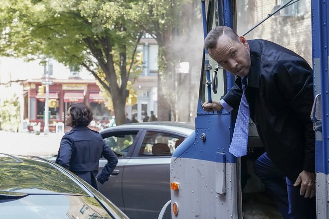 Blue Bloods - Crime Scene New York - Season 10 - Higher Standards - Photos - Donnie Wahlberg