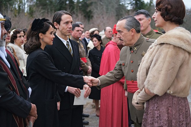 El ministerio del tiempo - Season 4 - Van film