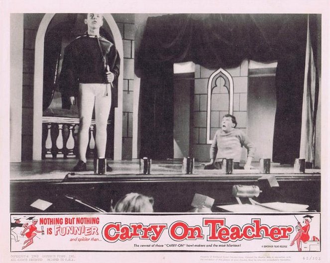 Carry On Teacher - Cartões lobby