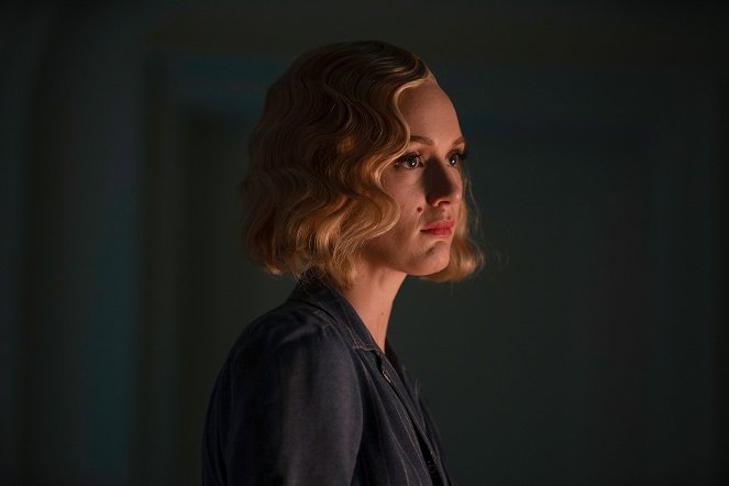 Penny Dreadful: City of Angels - Wicked Old World - Photos - Kerry Bishé