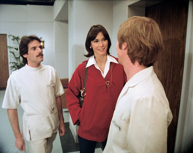 Charlie angyalai - Season 1 - Rémület a kórházban - Filmfotók - Kate Jackson
