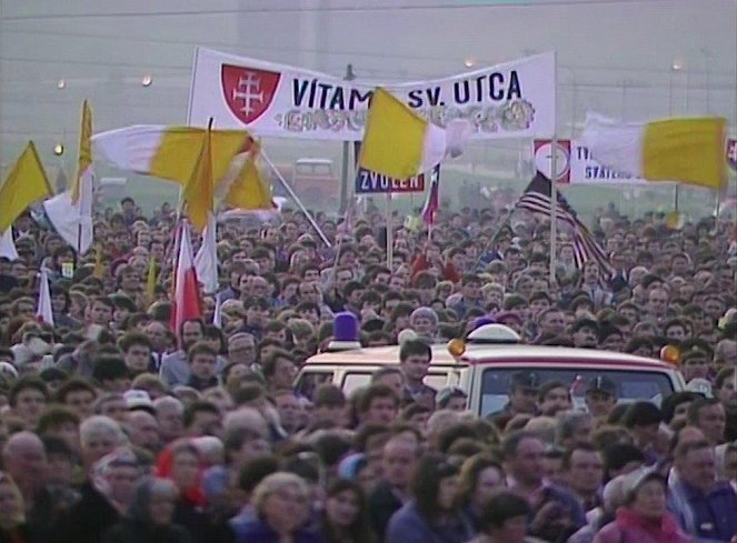 Svätec milujúci Slovensko - Kuvat elokuvasta