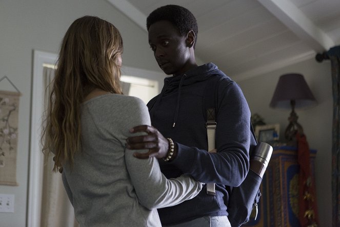 Bleeding Heart - Photos - Edi Gathegi