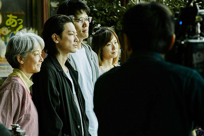 Hitojo - Z natáčení - Júko Tanaka, Takeru Sató, Rjóhei Suzuki, Maju Macuoka