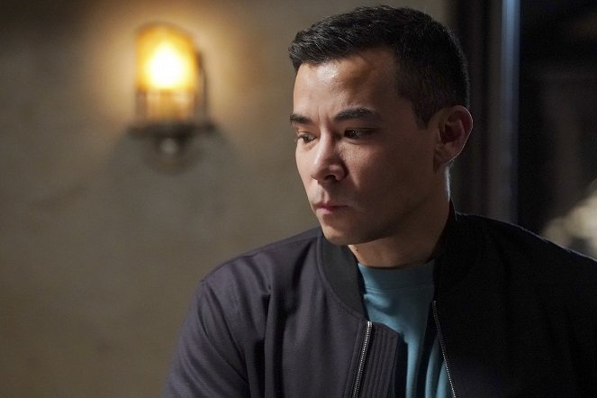 How to Get Away with Murder - Season 6 - Stay - Photos - Conrad Ricamora