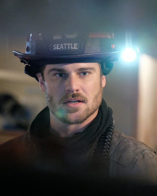 Station 19 - Season 3 - Louder Than a Bomb - Photos - Grey Damon