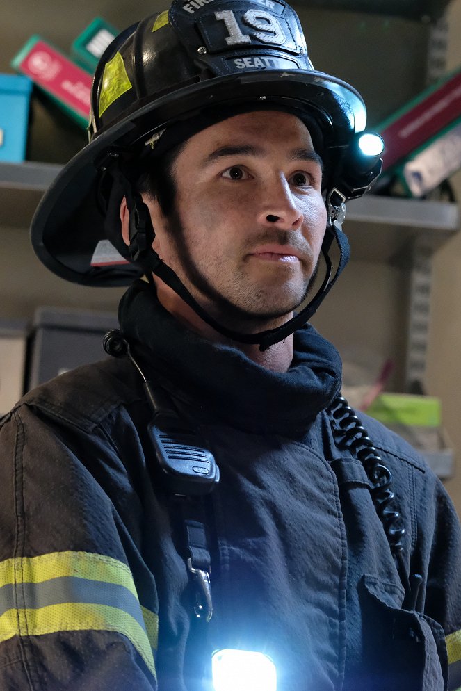 Station 19 - Season 3 - Erschütterungen - Filmfotos - Jay Hayden