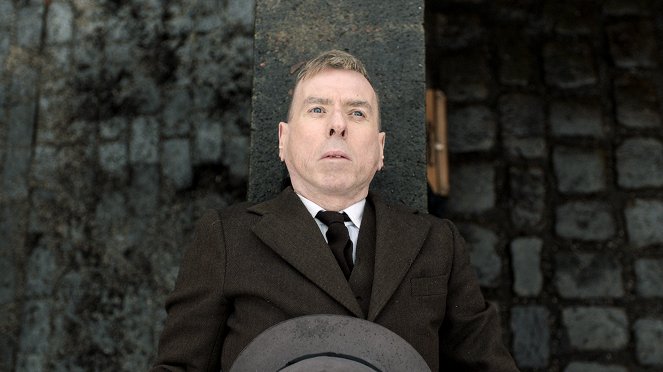 Mrs Lowry & Son - Film - Timothy Spall
