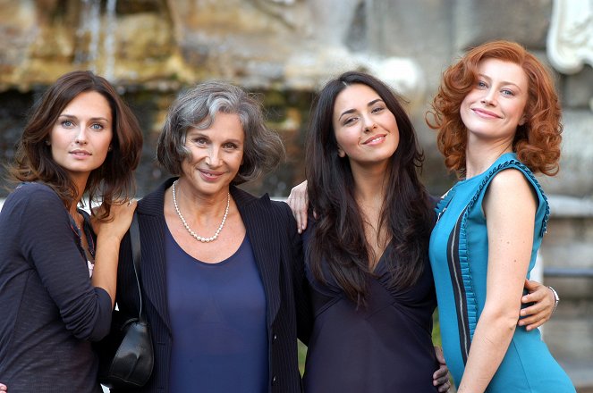 Tuscan passion - Season 1 - Episode 1 - Promo - Anna Safroncik, Paola Pitagora, Karin Proia, Giorgia Wurth