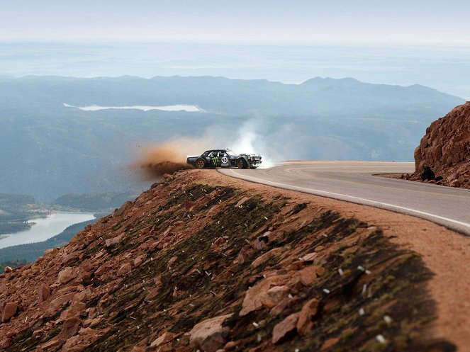 The Gymkhana Files - At the Peak - Filmfotos
