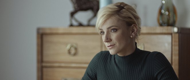 Mellékhatás - Season 1 - Do filme - Alexandra Borbély