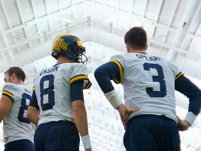 All or Nothing: The Michigan Wolverines - Fifty-One Percent - Z filmu