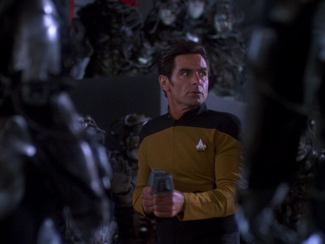Star Trek: Następne pokolenie - Złamane zasady — część 1 - Z filmu