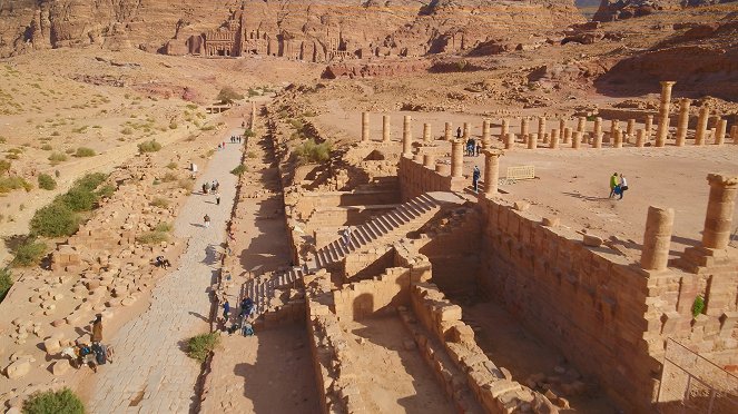 Ancient Superstructures - Petra, The Desert Rose - Photos