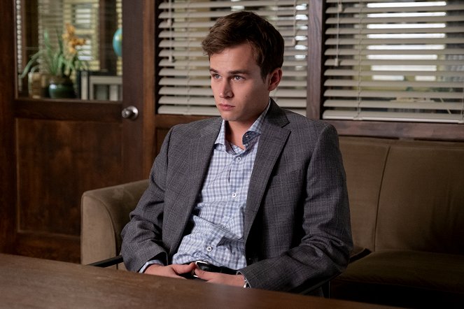 13 Reasons Why - College Interview - Photos - Brandon Flynn