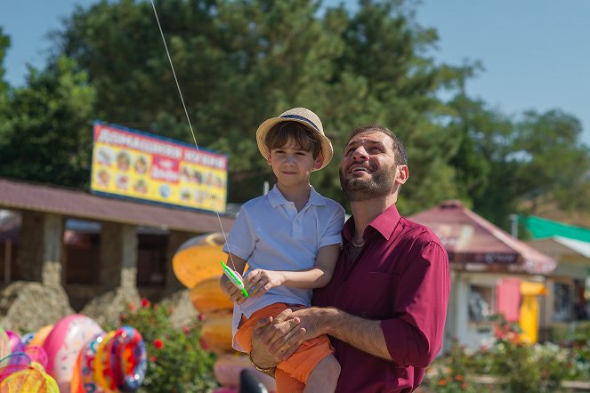 Zakrytyj sezon - Kuvat elokuvasta