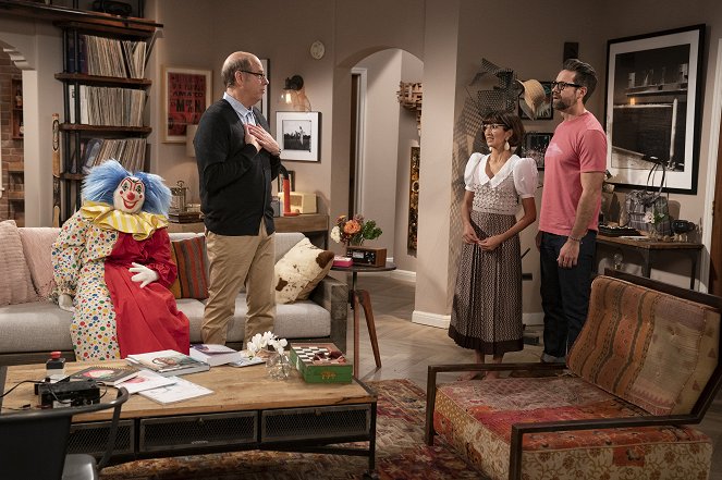 One Day at a Time - Season 4 - Diamonds - Z filmu - Stephen Tobolowsky, India de Beaufort, Todd Grinnell