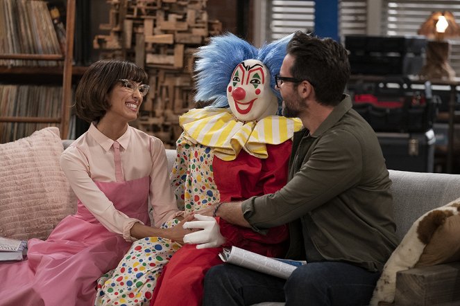 One Day at a Time - Season 4 - Diamonds - Z filmu - India de Beaufort, Todd Grinnell