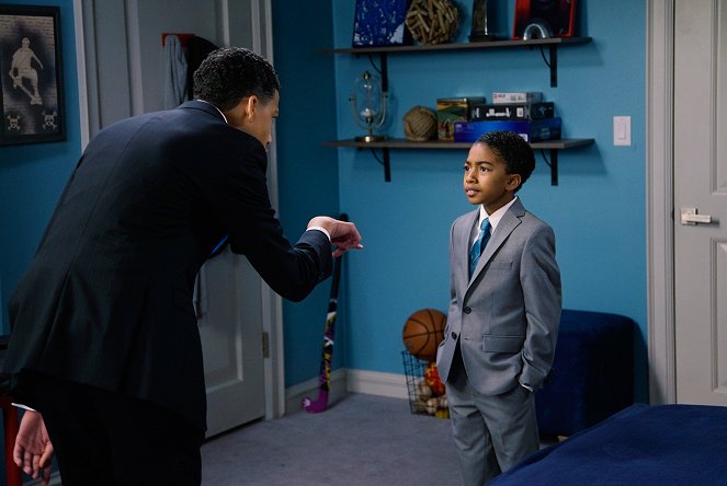 Black-ish - Season 2 - Keeping Up with the Johnsons - Photos - Miles Brown