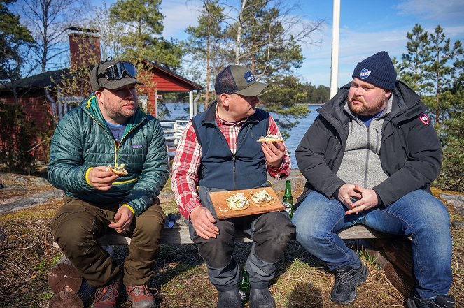 Burgerimies Euroopassa - Vanha iloinen Uusimaa! - Filmfotók - Ossi Lahtinen, Akseli Herlevi