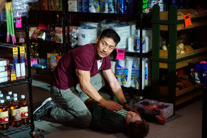 Chicago Med - Season 5 - A Needle in the Heart - Filmfotók - Brian Tee