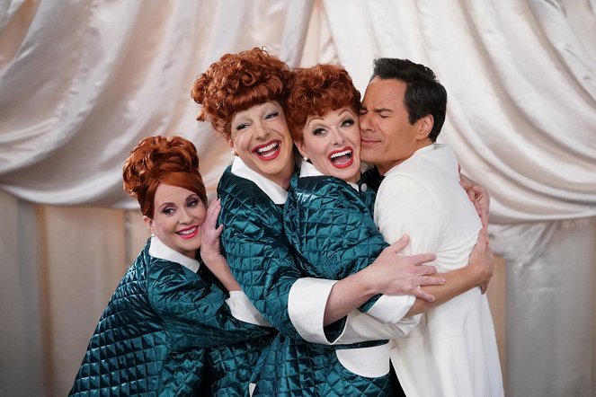 Will & Grace - We Love Lucy - Photos - Megan Mullally, Sean Hayes, Debra Messing, Eric McCormack