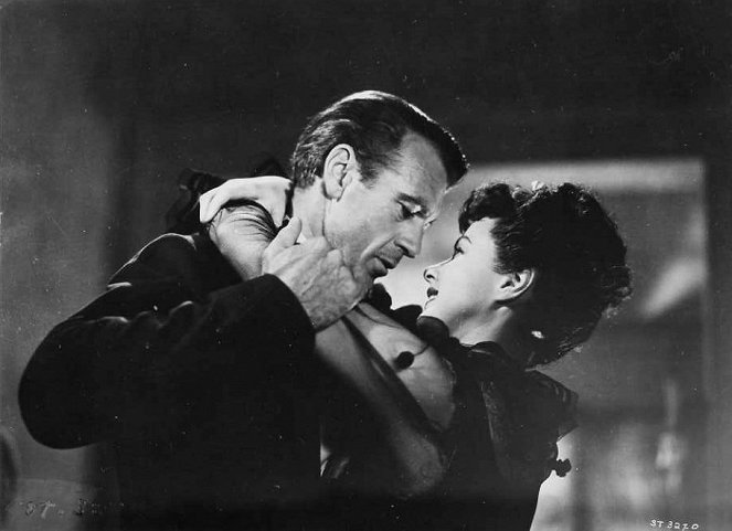 Saratoga Trunk - Photos - Gary Cooper, Ingrid Bergman