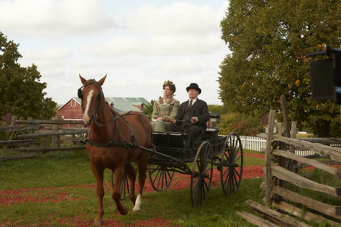 L.M. Montgomery's Anne of Green Gables: The Good Stars - De la película