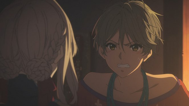 Violet Evergarden - You Won't be a Tool, but a Person Worthy of that Name - Photos